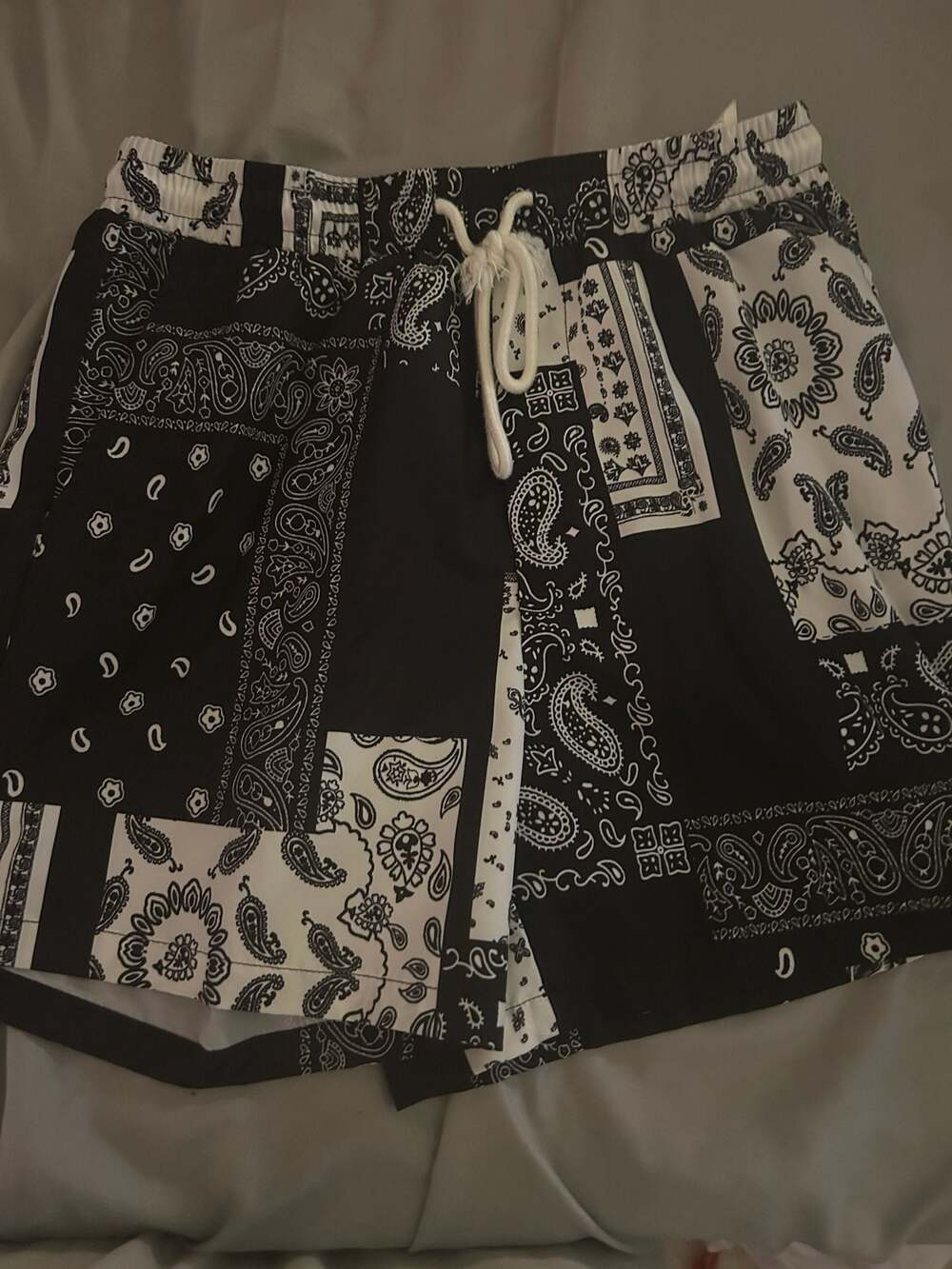 Manfinity Men's Black and White Paisley Bandana Print Drawstring Shorts